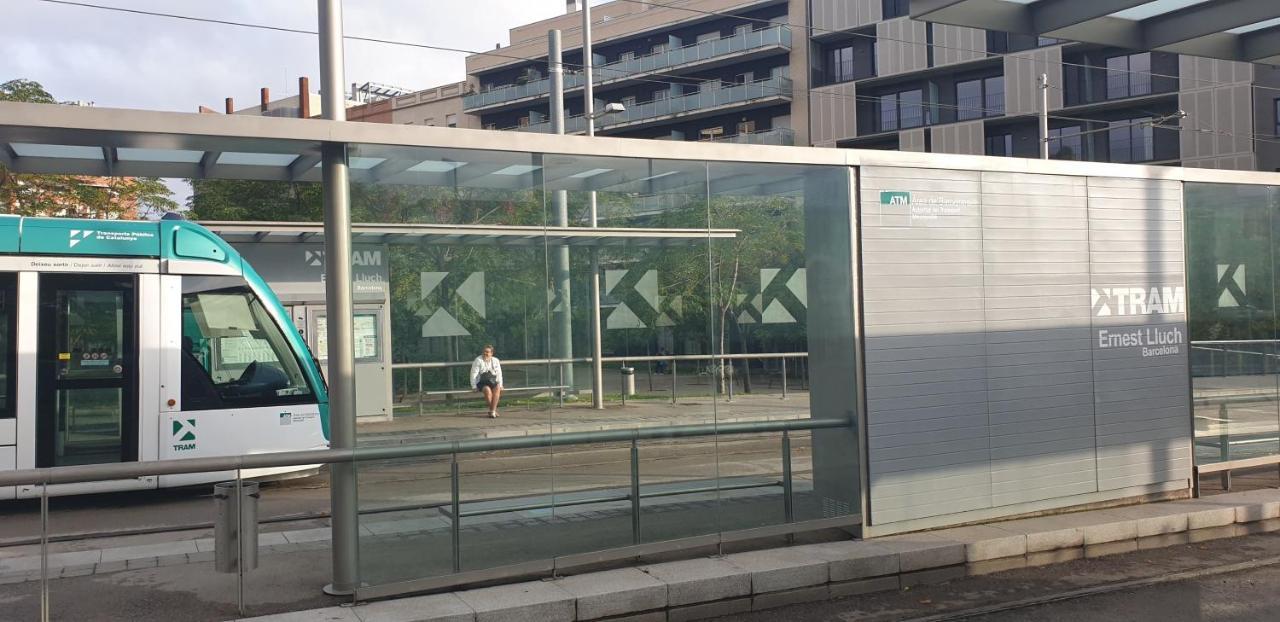 Subway Station Apartment Near Camp Nou L'Hospitalet de Llobregat Buitenkant foto
